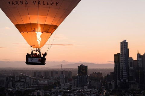 Melbourne Balloon Flight At Sunrise - Pubs Adelaide 5