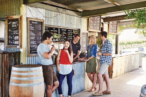 Taste Of The Valley Cruise From Perth - Pubs Adelaide 4