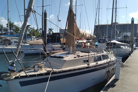 Townsville Small Group Sunset Sail Sailing Cruise Boat Tour Charter Hire - Pubs Adelaide 1