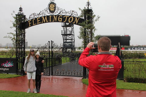 Full-Day Sports And Beer Tour Of Melbourne With Lunch - Pubs Adelaide 0