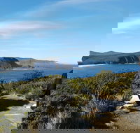 4-Day Fabulous Tasmania Tour Wineglass Bay Port Arthur Devils  Bruny Island - Pubs Adelaide