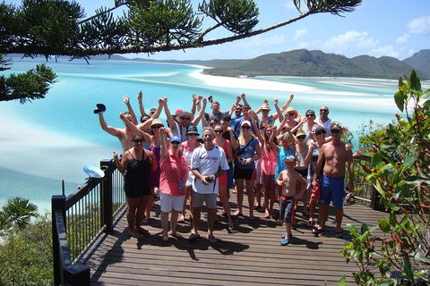 Whitehaven Beach And Hill Inlet | Awesome Beach BBQ | Family Friendly - Pubs Adelaide 1