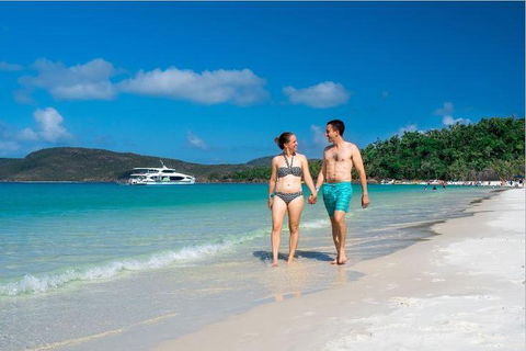 Whitehaven Beach Half-Day Cruises - Pubs Adelaide 3