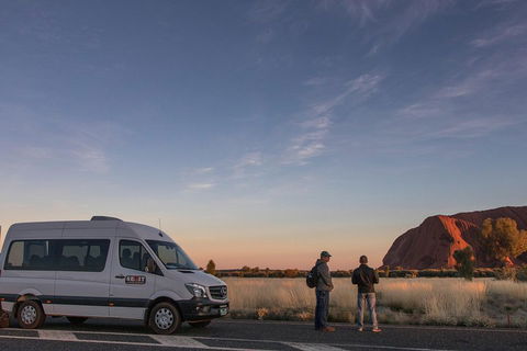 Highlights Of Uluru Including Sunrise And Breakfast - Pubs Adelaide 2