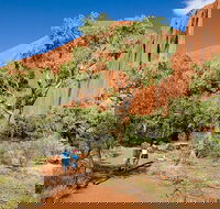 Full Uluru Base Walk at Sunrise Including breakfast - Pubs Adelaide
