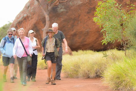Full Uluru Base Walk At Sunrise Including Breakfast - Pubs Adelaide 3