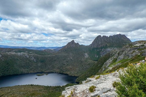 6 Day Trek The Cradle Mountain Overland Track - Pubs Adelaide 2