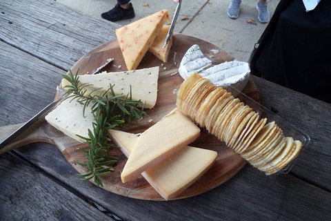 Wine Tasting Day Trip And Swan Valley River Cruise To Perth - Pubs Adelaide 5