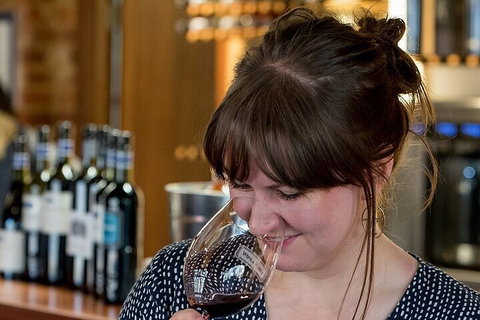 Small Group McLaren Vale And The Cube Experience - Pubs Adelaide 2