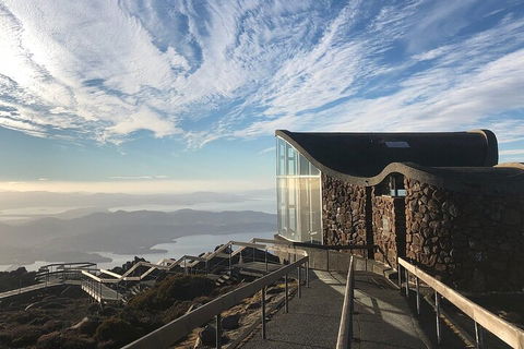 Day Tour In Mt. Field, Mt. Wellington, Bonorong Wildlife Sanctuary And Richmond - Pubs Adelaide 2