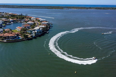 Jet-Boat Ride And Helicopter Flight From The Gold Coast - Pubs Adelaide 1