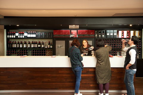 Penfolds Barossa Valley: Make Your Own Wine - Pubs Adelaide 1