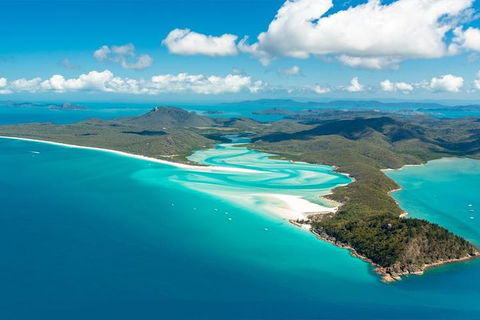 Whitsunday Bullet Day Trip - Whitehaven Beach And Snorkelling - Pubs Adelaide 1