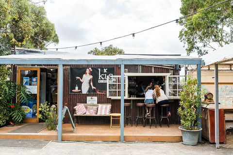 Heritage, Wine & Gin Tours - Pubs Adelaide 4