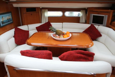 2-Night Cabin Charter Aboard Cruising Yacht Milady - Pubs Adelaide 2