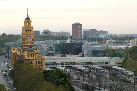 Melbourne Self-Guided Audio Tour - Pubs Adelaide 0