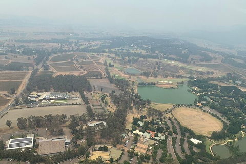 Helicopter Tour Of Hunter Valley In New South Wales With Lunch - Pubs Adelaide 3
