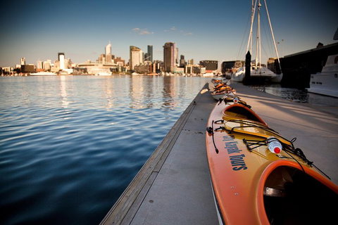 Melbourne Sunset Kayaking Experience With Dinner - Pubs Adelaide 0