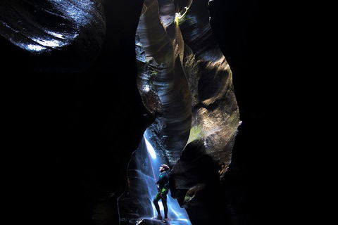 Full-Day Canyoning Experience At Stunning Empress Canyon - Pubs Adelaide 3