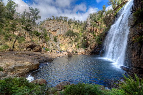 3-Day Adelaide To Melbourne Overland Trip Through Grampians And Great Ocean Road - Pubs Adelaide 1
