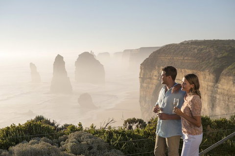 Melbourne To Adelaide South East Coast 3 Day Overland Tour - Pubs Adelaide 0