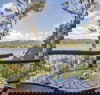 Sunshine Coast Private Scenic Guided Tour Inc. 2-Course Gourmet Lunch - Pubs Adelaide