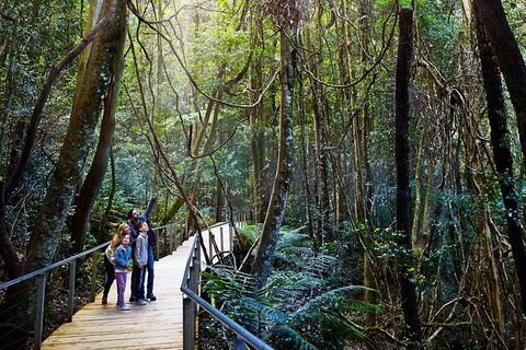 Blue Mountains Private Tour With Wildlife Park And River Cruise - Pubs Adelaide 4