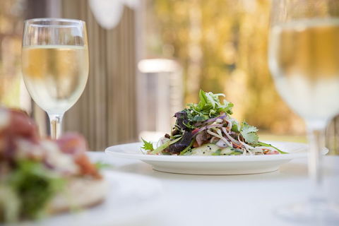 Overnight Daylesford And Macedon Ranges Gourmet Food Trail Tour From Melbourne - Pubs Adelaide 3