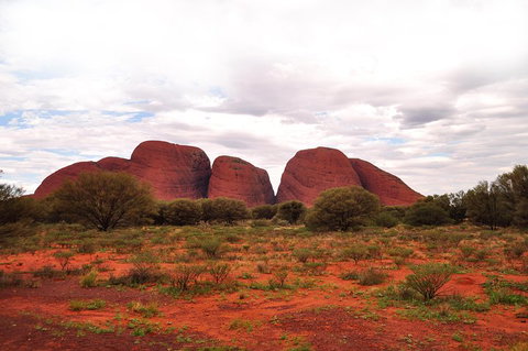 Ayers Rock 4 Tour Combo: Complete Uluru Base Walk At Sunrise, Valley Of The Winds At Sunrise, Kata Tjuta Sunset And Uluru Sunset - Pubs Adelaide 1