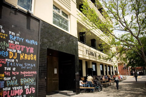 Live Music Melbourne Bus Tour - Pubs Adelaide 2