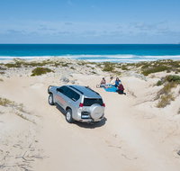 10 Day Adelaide to Perth Private Tour - The Great Australian Wilderness Journey - Pubs Adelaide