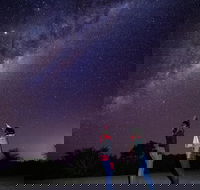 Pinnacles Desert Sunset Stargazing Tour - Pubs Adelaide