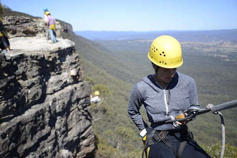 Half-Day Abseiling Adventure In Blue Mountains National Park - Pubs Adelaide 3
