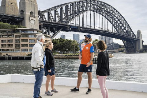 Sidney Sights And Sounds Walking Tour - Pubs Adelaide 2